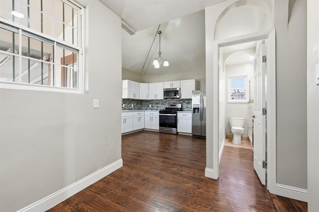 Second Ave - Residential