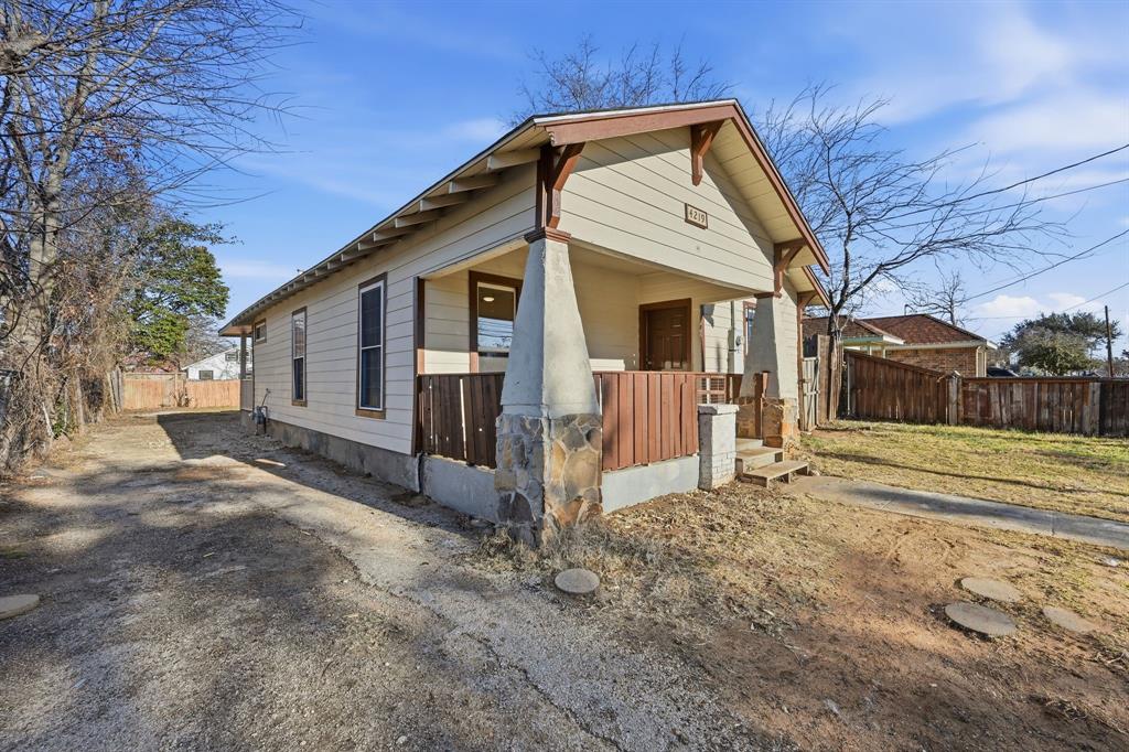 Second Ave - Residential