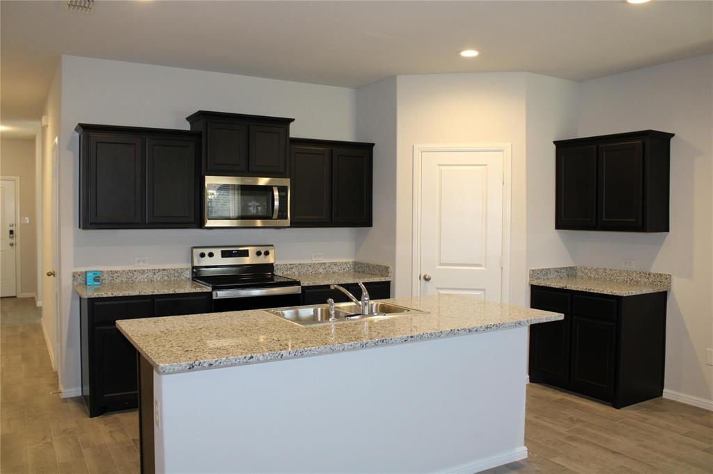 WATERSBEND SOUTH - Residential Lease