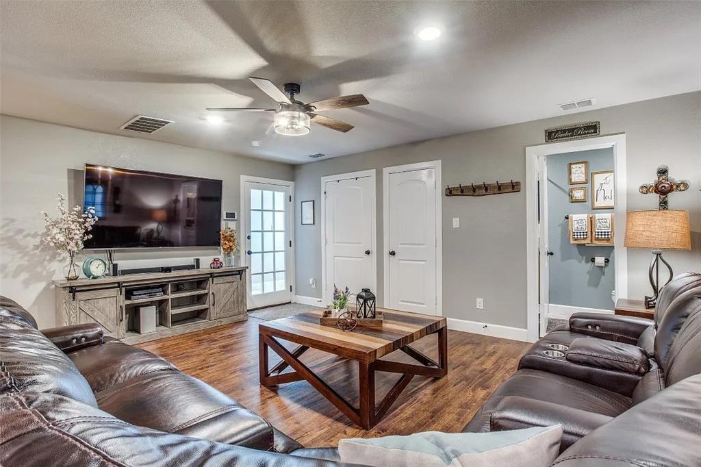 Aubrey Ranch Estates - Residential Lease