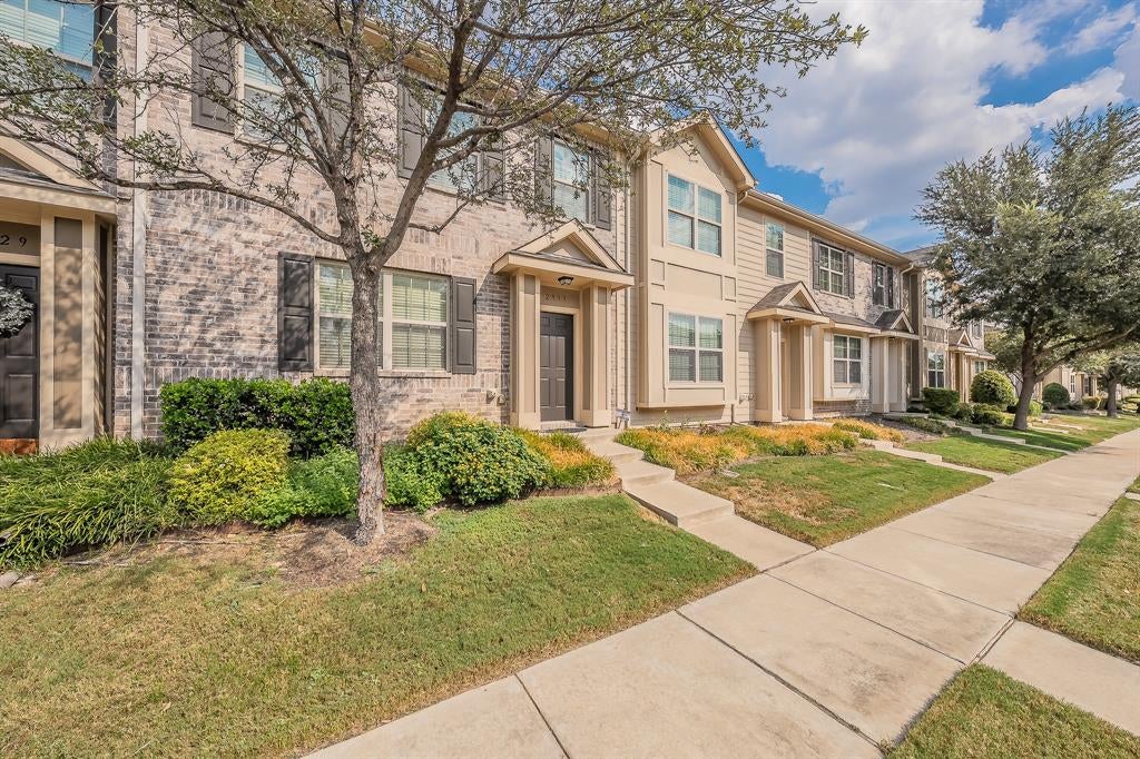 2933 Peyton Brook Drive