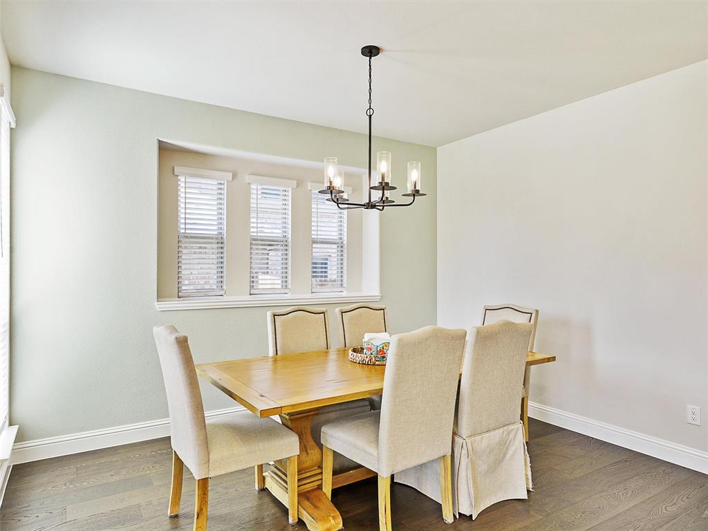 807 Ridgehurst Road
