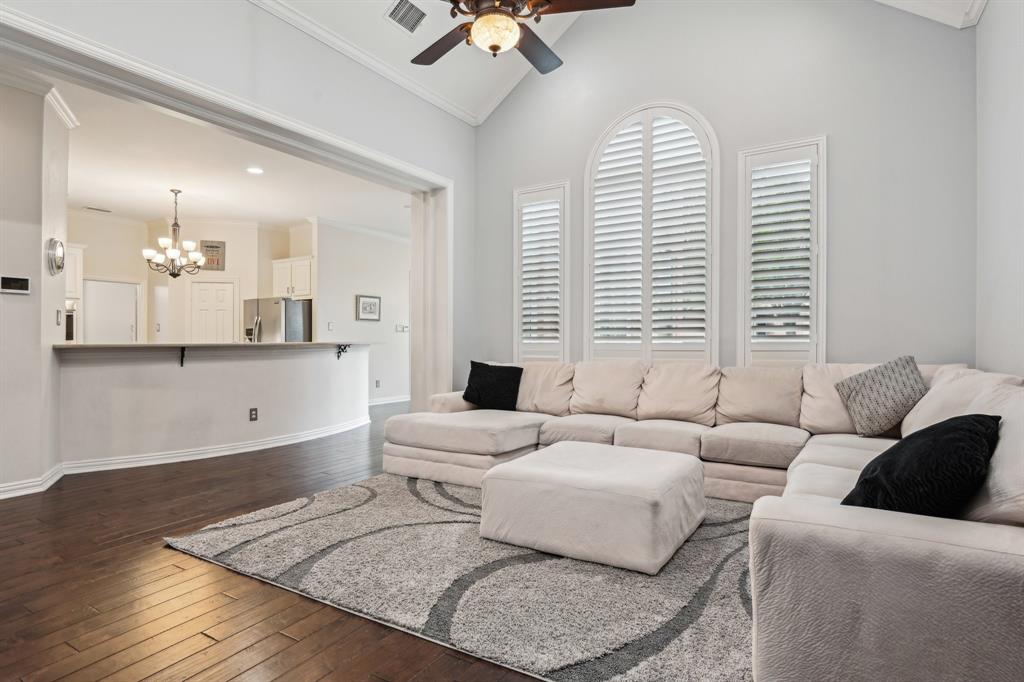 4516 Chesterwood Drive
