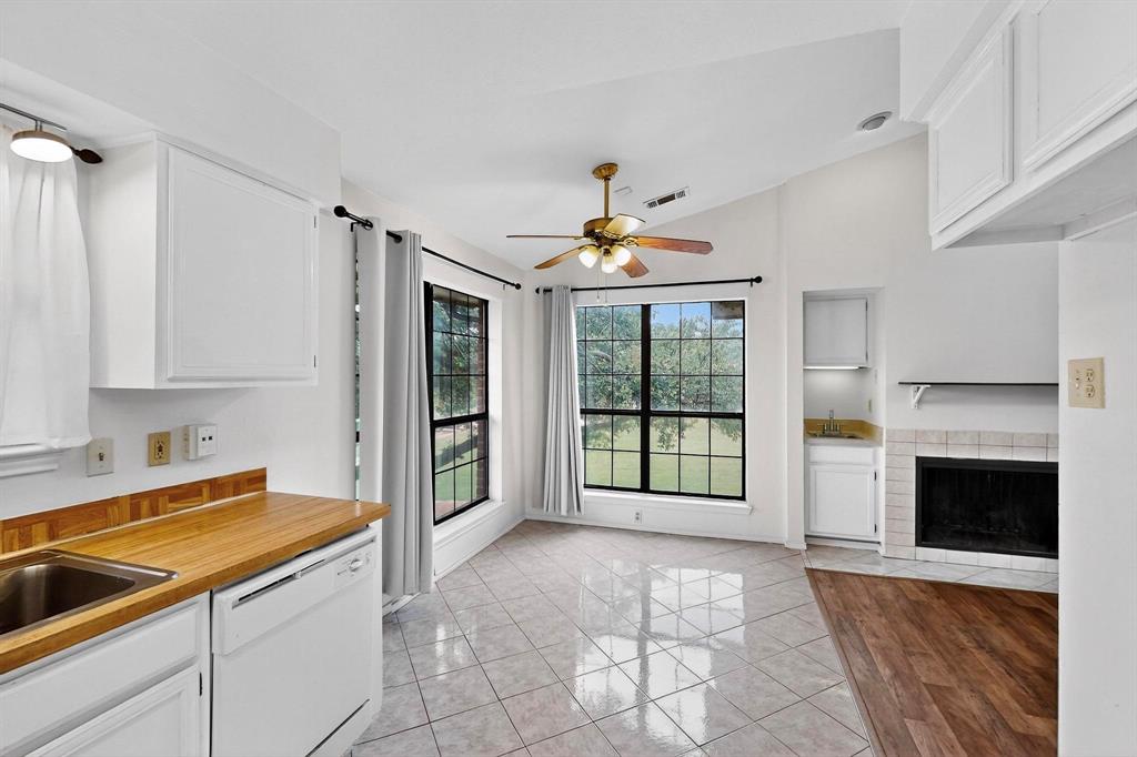 5909 Lake Hubbard Parkway 215