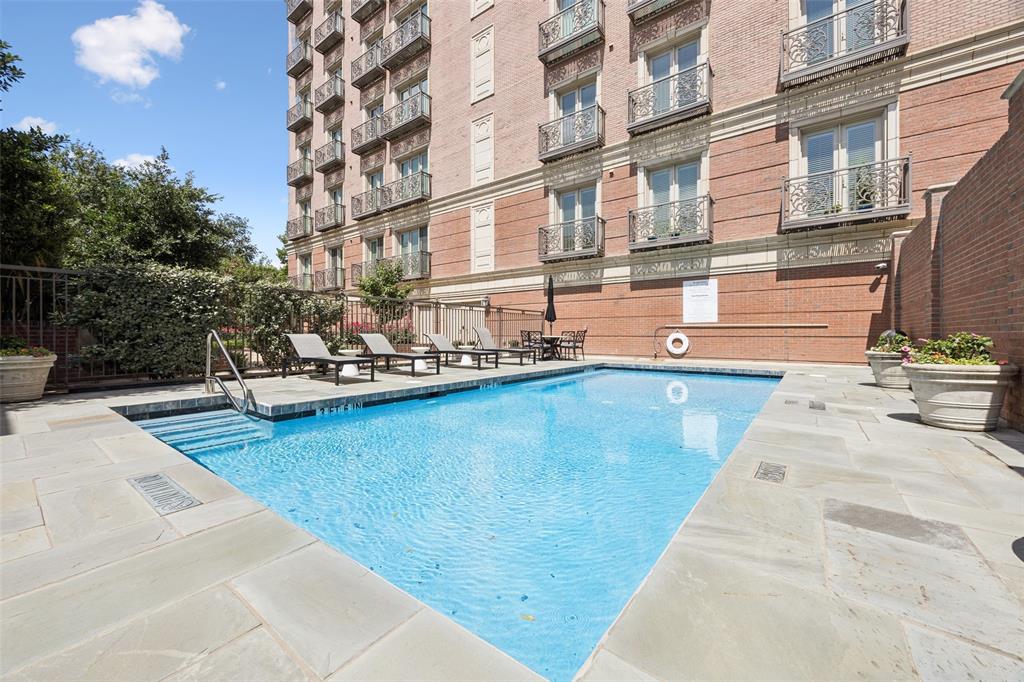 The Park Highlander - Residential