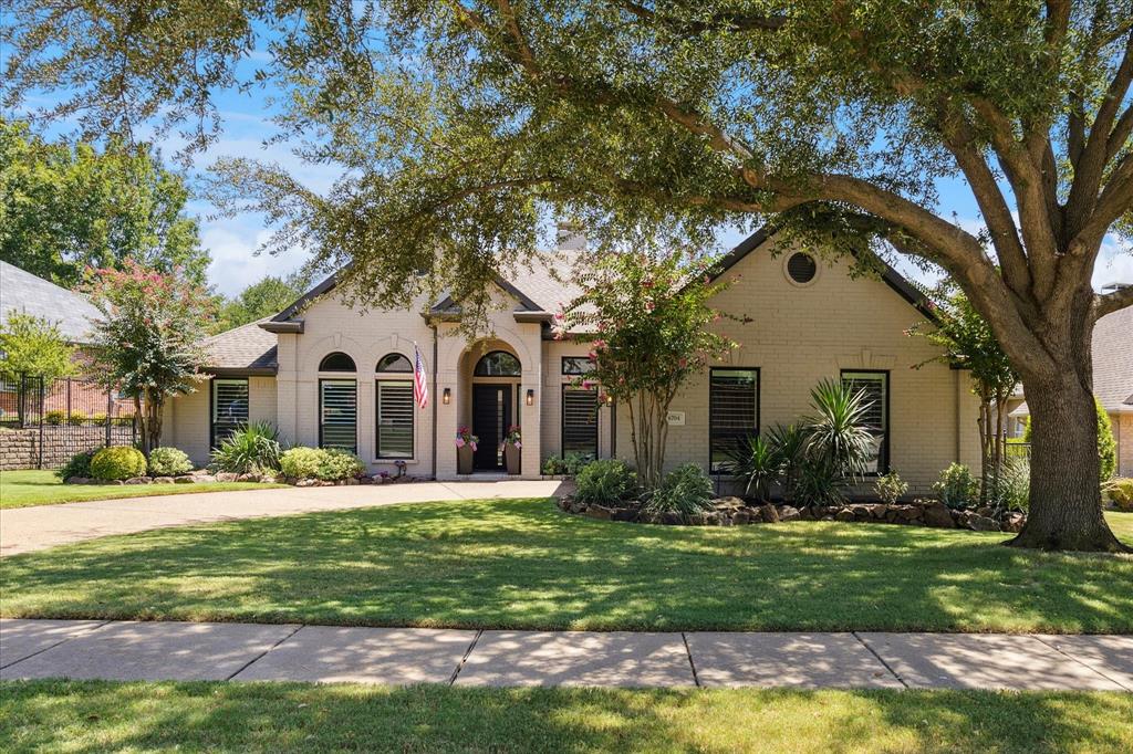 6704 Winged Foot Way