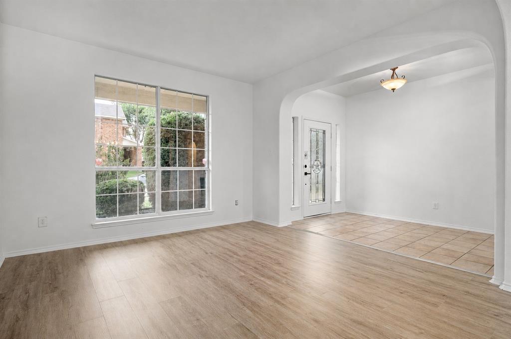 4204 Bridgestone Drive