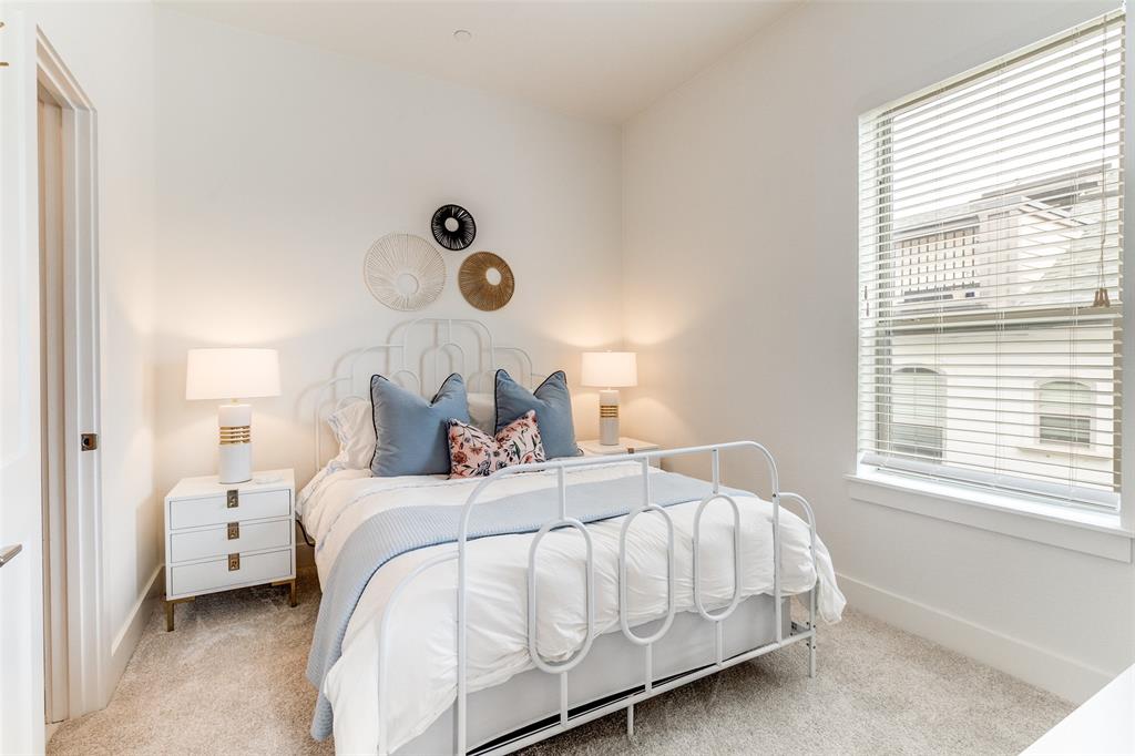 Ross Ave - Residential