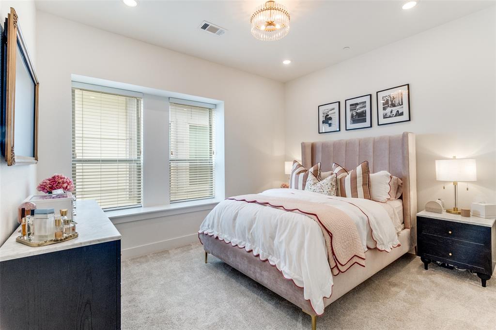 Ross Ave - Residential