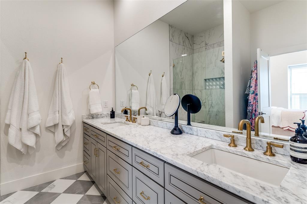 Ross Ave - Residential