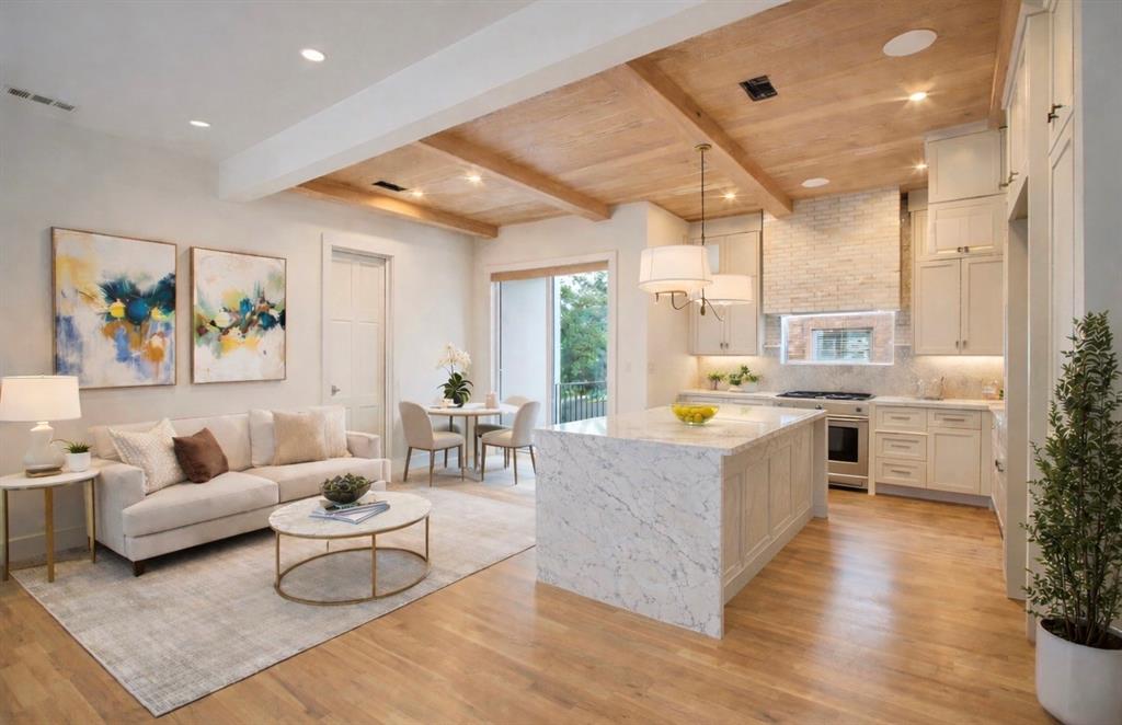 4505 Emerson Avenue 1