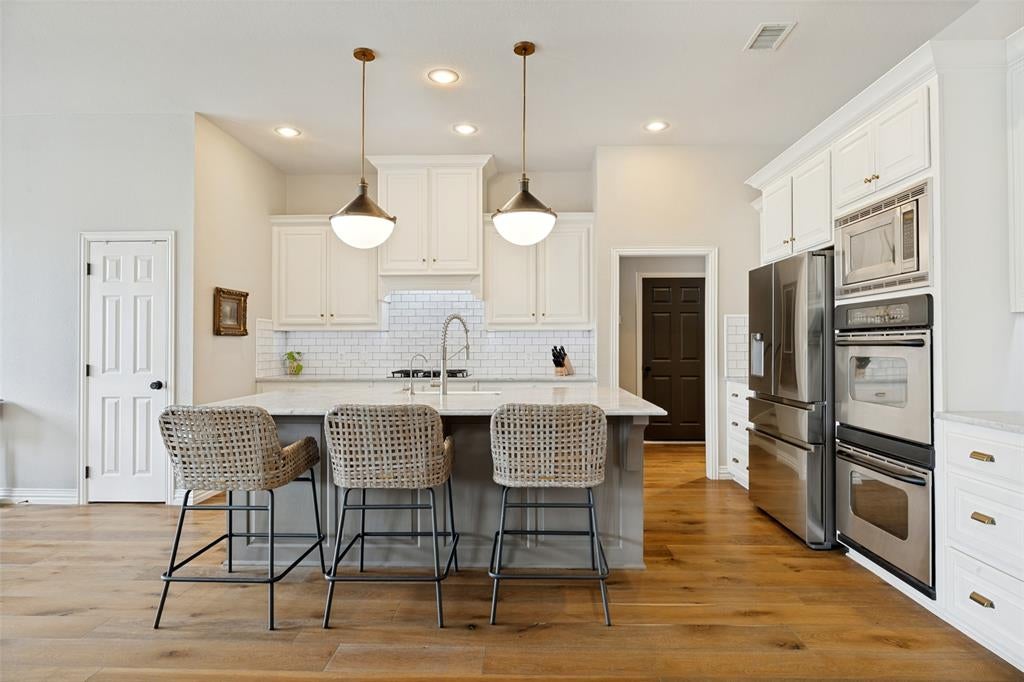 1291 Sunland Park Drive