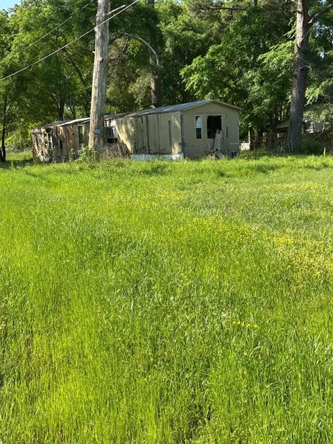 5372 An County Road 137 Elkhart TX 75839