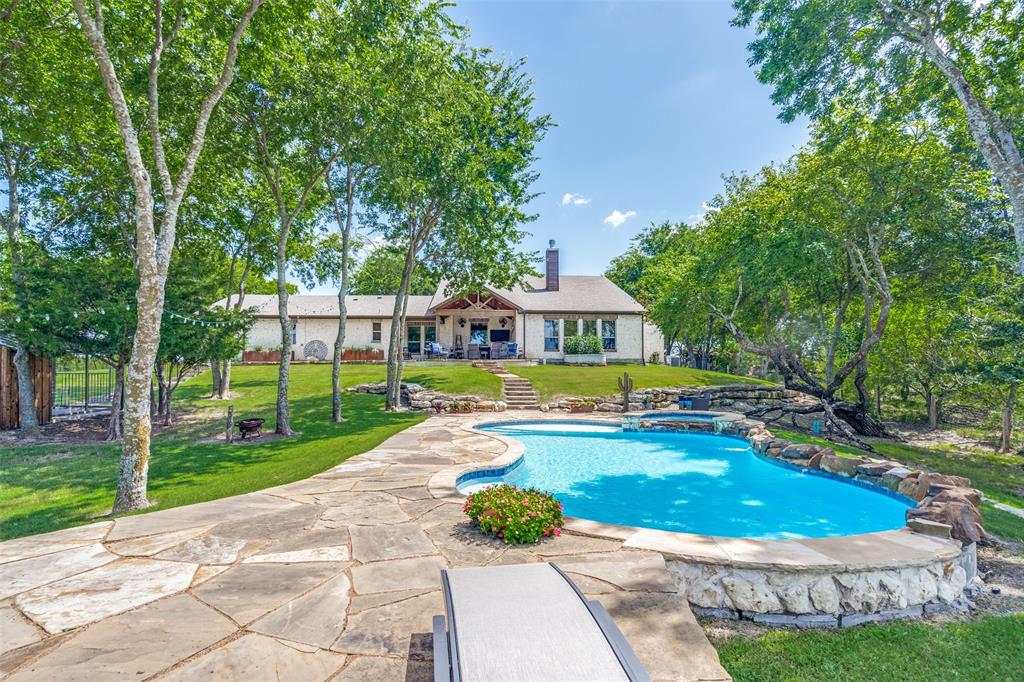 626 Lone Tree Rd