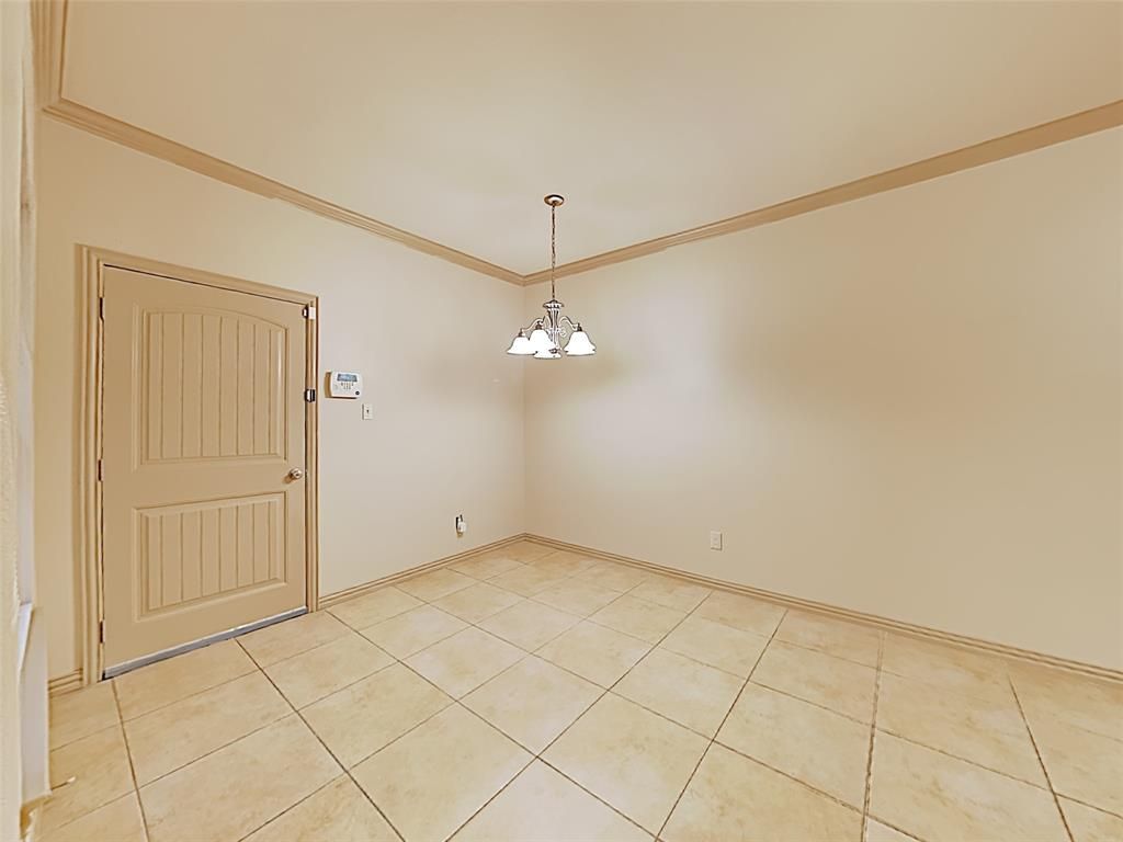 Photo of 1540 Aldra Drive, Fort Worth, TX 76120 (MLS # 21236859)