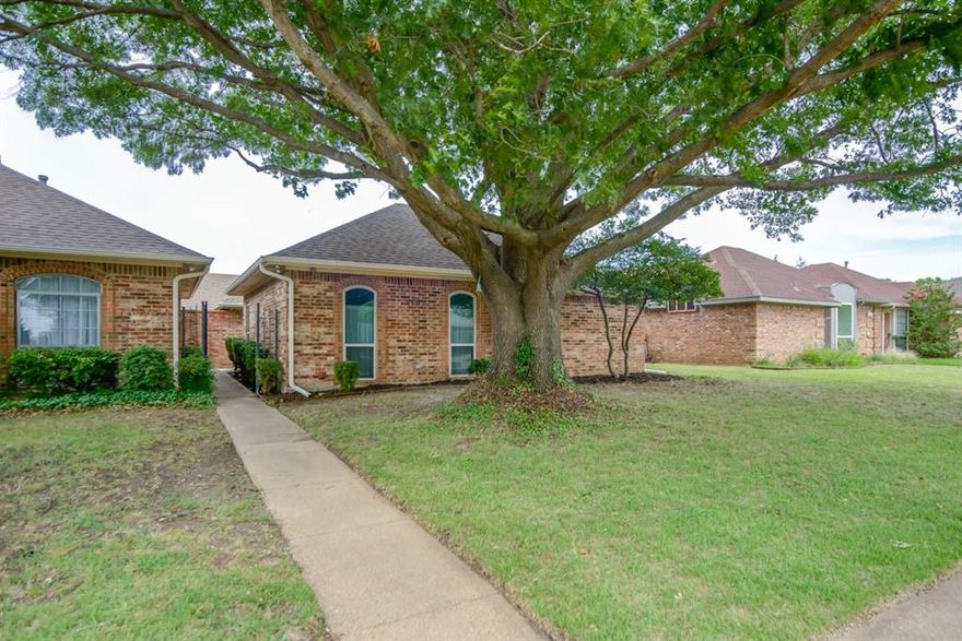 This updated half duplex in the heart of Plano is ready for move in. Beamed cathedral ceilings and skylights accent the large formal areas. Fireplace serves as focal point in the family room. Large eat-in kitchen has an abundance of 42in cabinets, new quartz counter tops, subway tile backsplash and stainless appliances. Other updates include luxury plank flooring, baseboards, carpet, fresh paint, lighting fixtures throughout, toilets and faucets (2022), windows (2019), HVAC, WH and roof (2017). Covered patio for outdoor entertaining. Unique design offers privacy with garage being the only common wall to adjacent property. Close to shopping, restaurants and entertainment venues. Convenient to DNT, Bush Tollway and 121 Corridor. Plano ISD. No HOA!