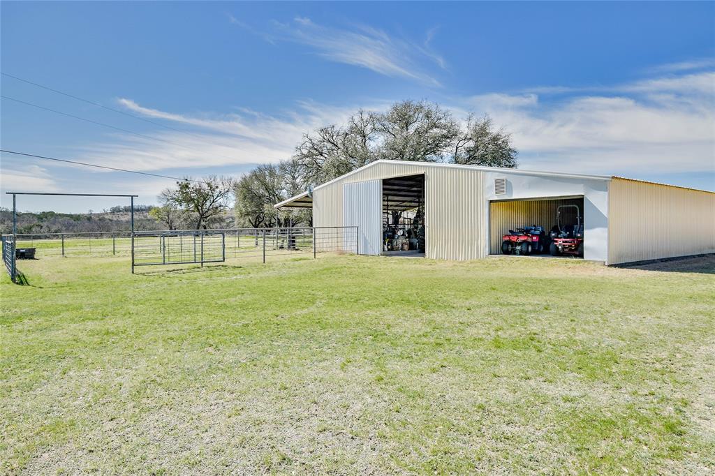 A31 H FIELDS - Commercial Sale