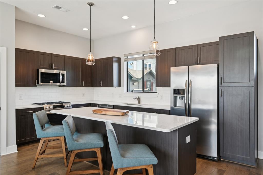 Ross Ave - Residential