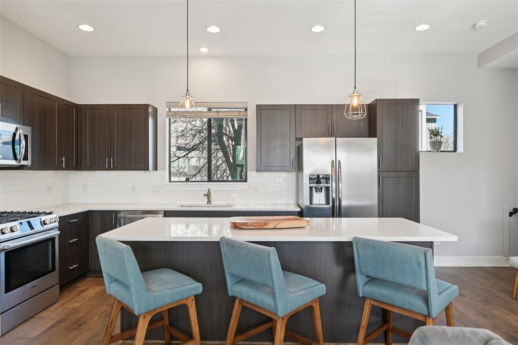 4407 Munger Avenue 2