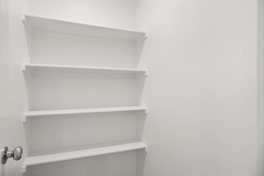 Risinger Court Condos - Residential