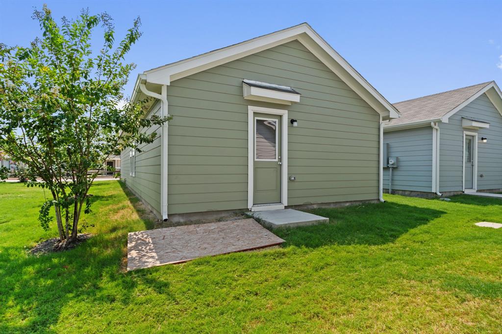 Risinger Court Condos - Residential