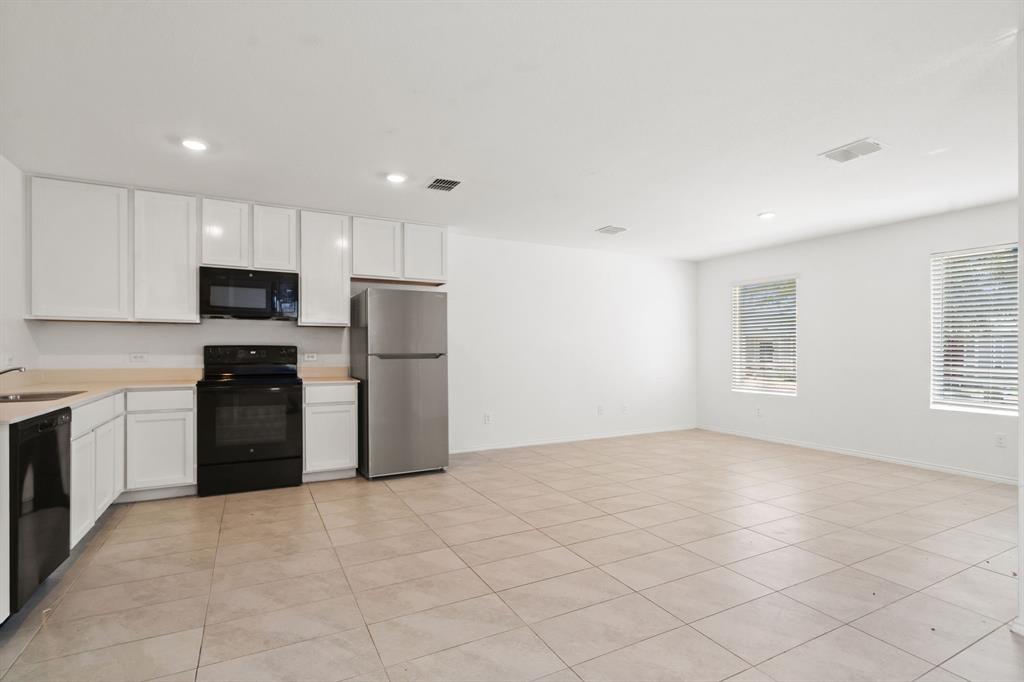 Risinger Court Condos - Residential