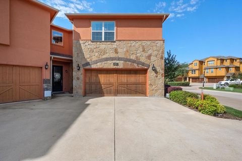 2685 Venice Drive 5 Grand Prairie TX 75054