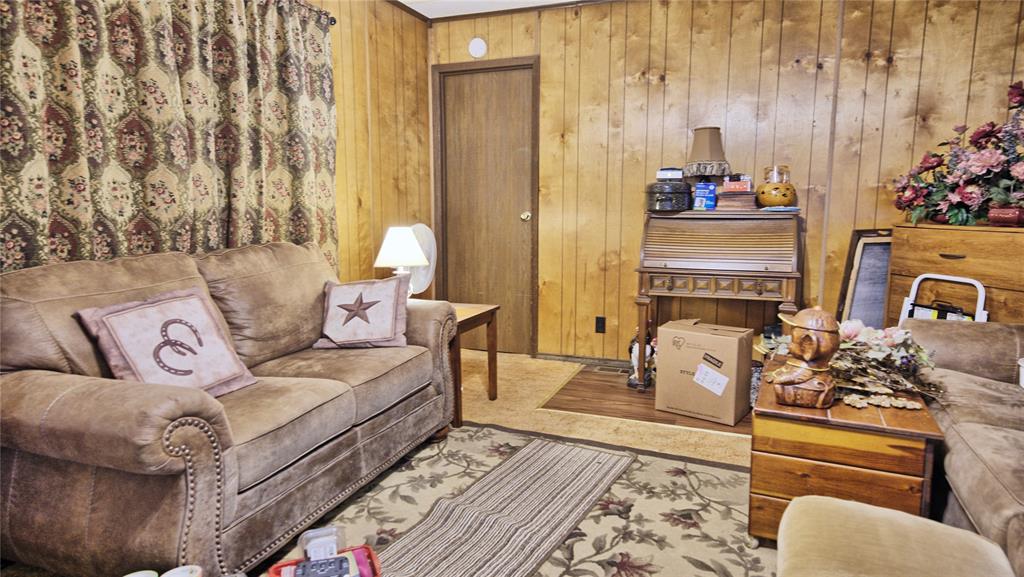 J B Miller Surv Abs #461 - Land