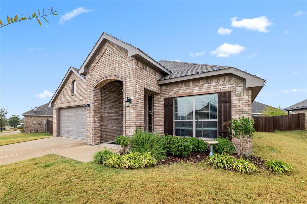 231 Old Settlers Trail