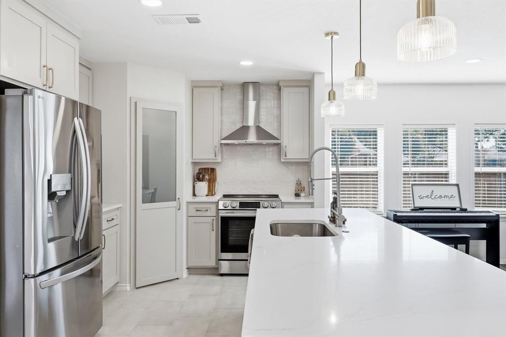 212 Heather Glen Drive