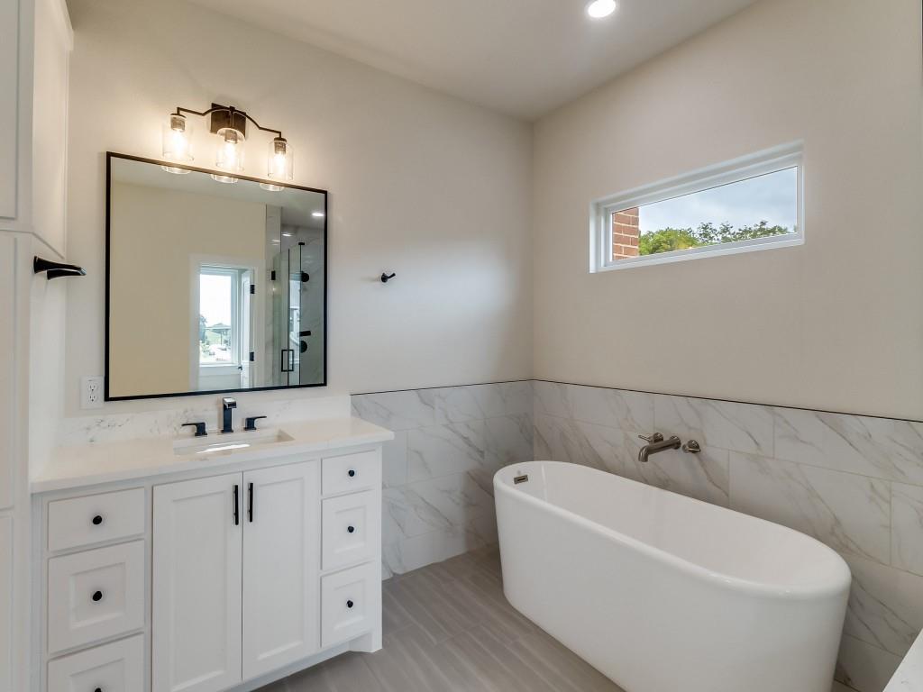 Kensington Gardens 2b - Residential