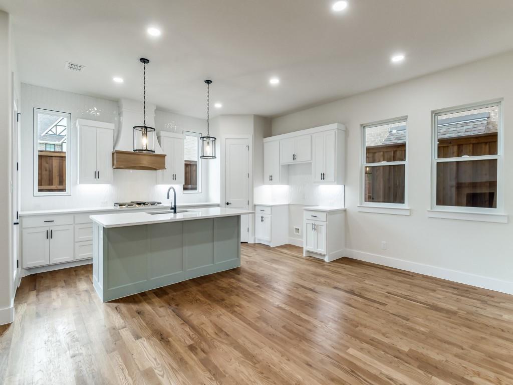 Kensington Gardens 2b - Residential