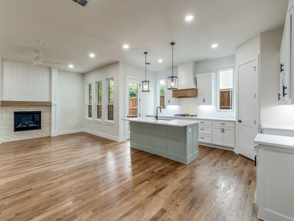 Kensington Gardens 2b - Residential