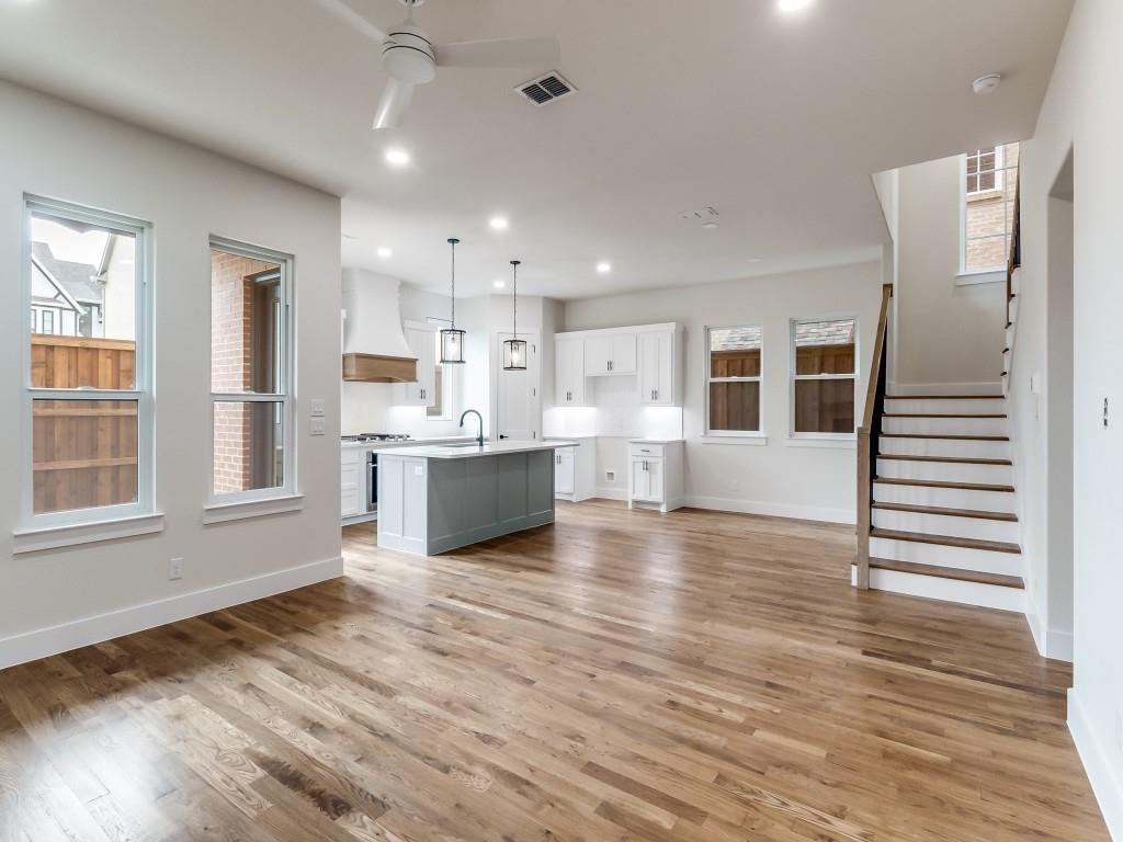 Kensington Gardens 2b - Residential