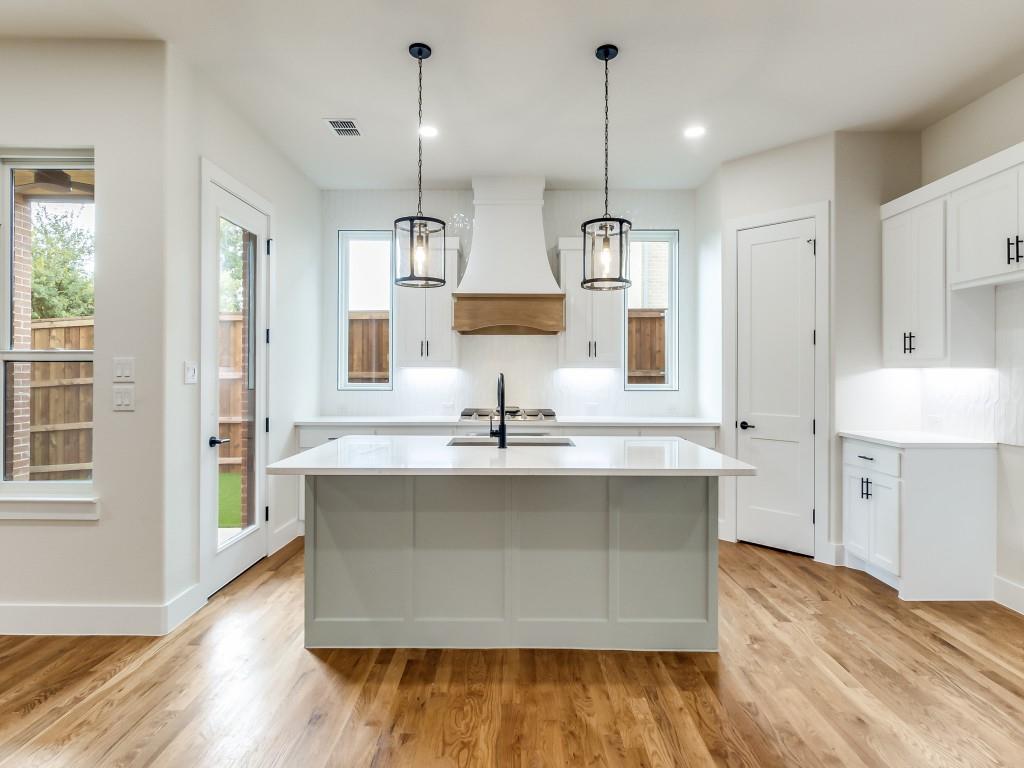 Kensington Gardens 2b - Residential