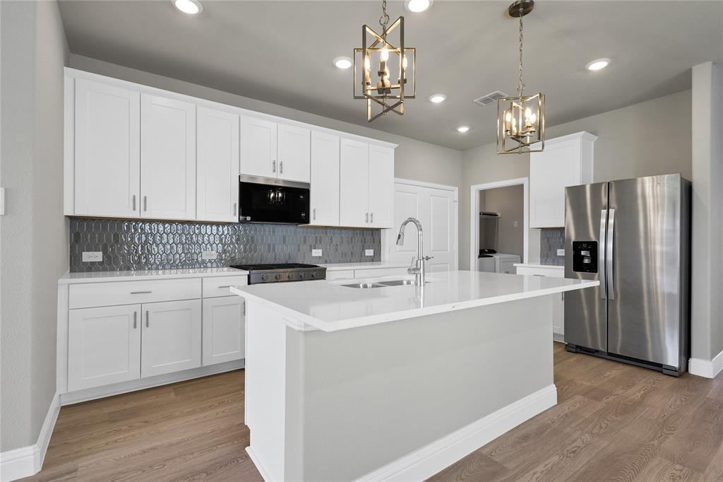 Simpsons Crossing - Residential Lease