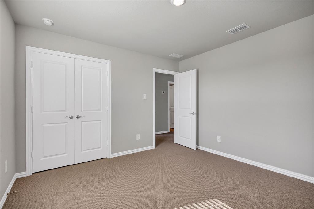 Simpsons Crossing - Residential Lease