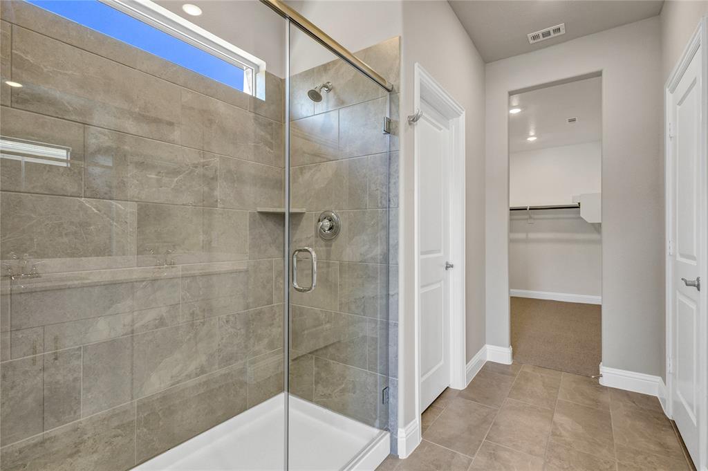 Simpsons Crossing - Residential Lease