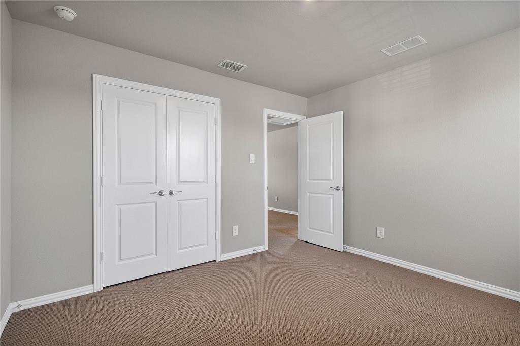 Simpsons Crossing - Residential Lease