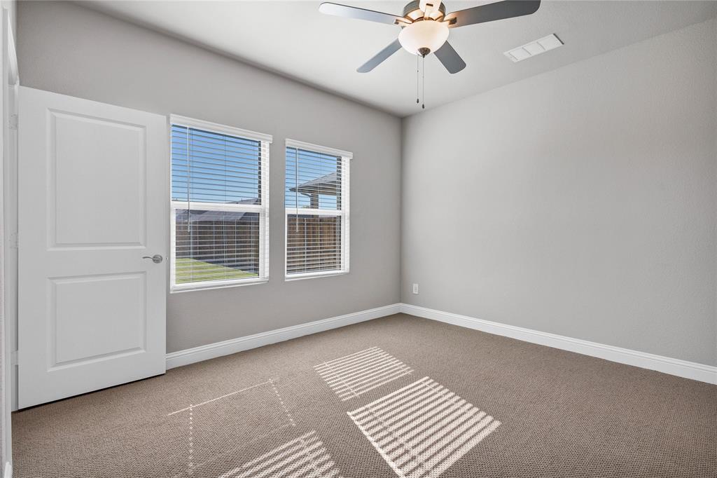 Simpsons Crossing - Residential Lease