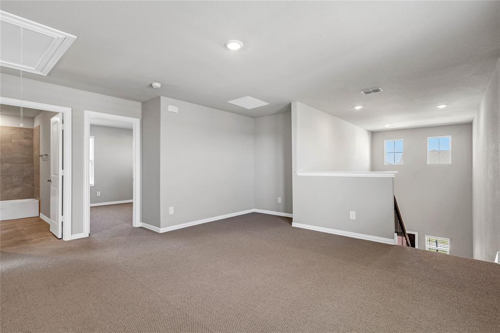 Simpsons Crossing - Residential Lease