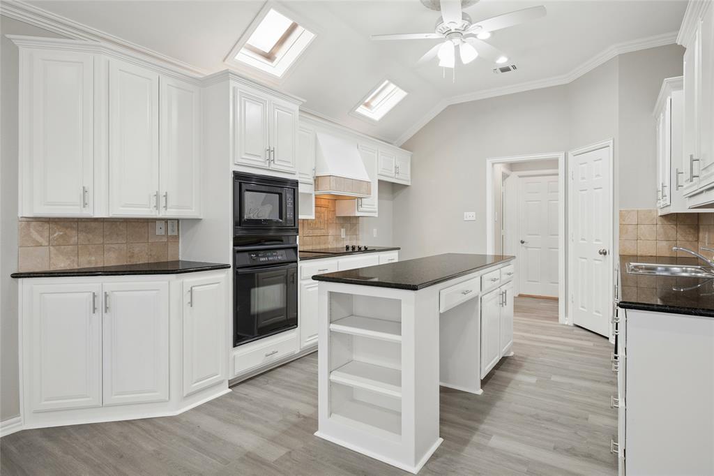 Oak Lake Add - Residential