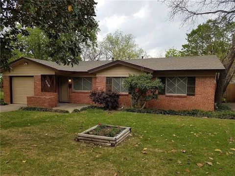 Photo of 7359 Norma Street, Fort Worth, TX 76112 (MLS # 21119559)