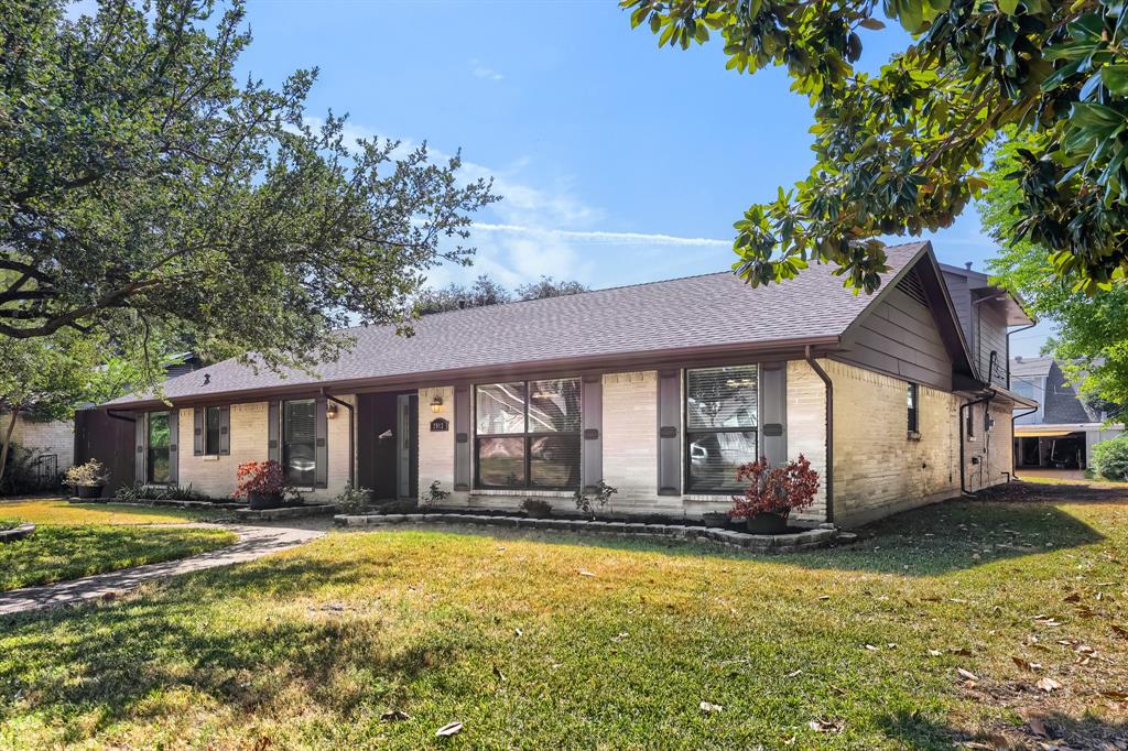 2912 Marsann Lane