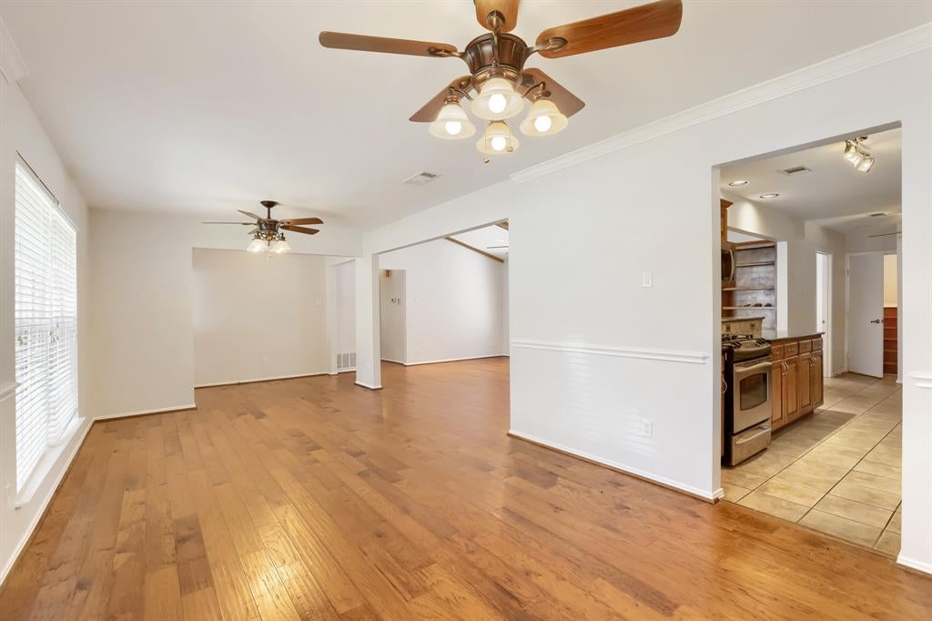 2912 Marsann Lane