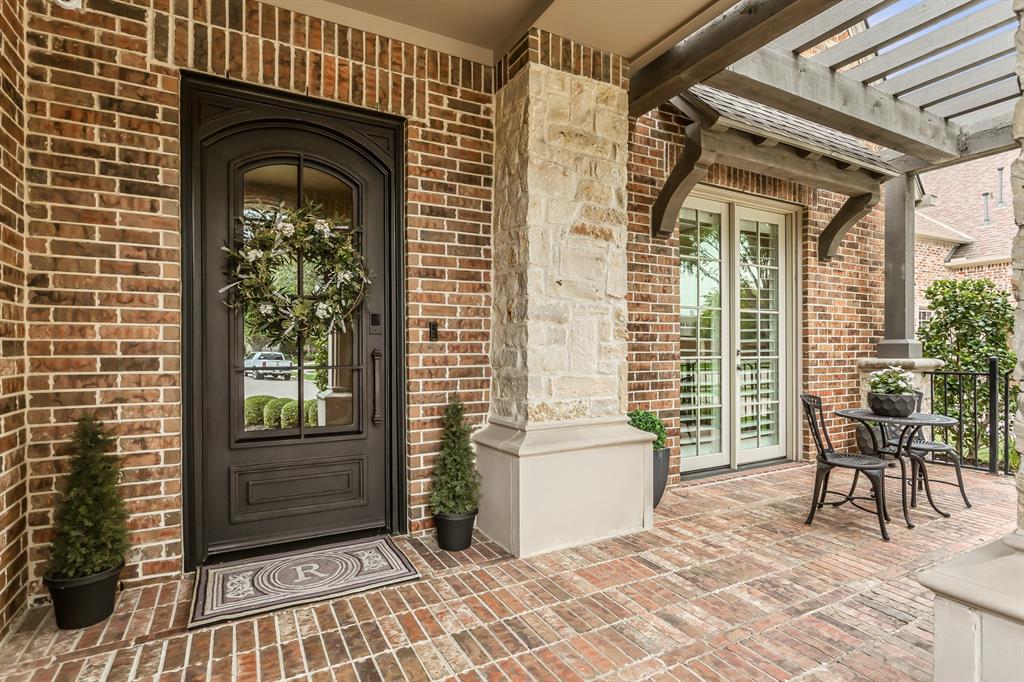 2121 Waterrock Drive