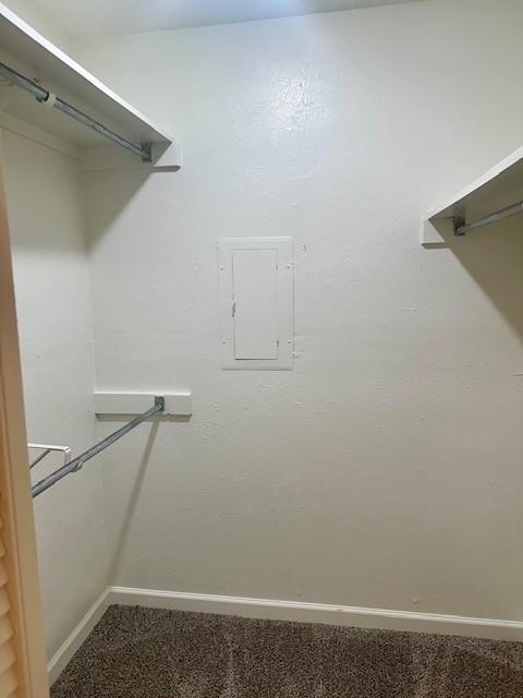 University Crossroads Ph 01 & 02 - Residential Lease