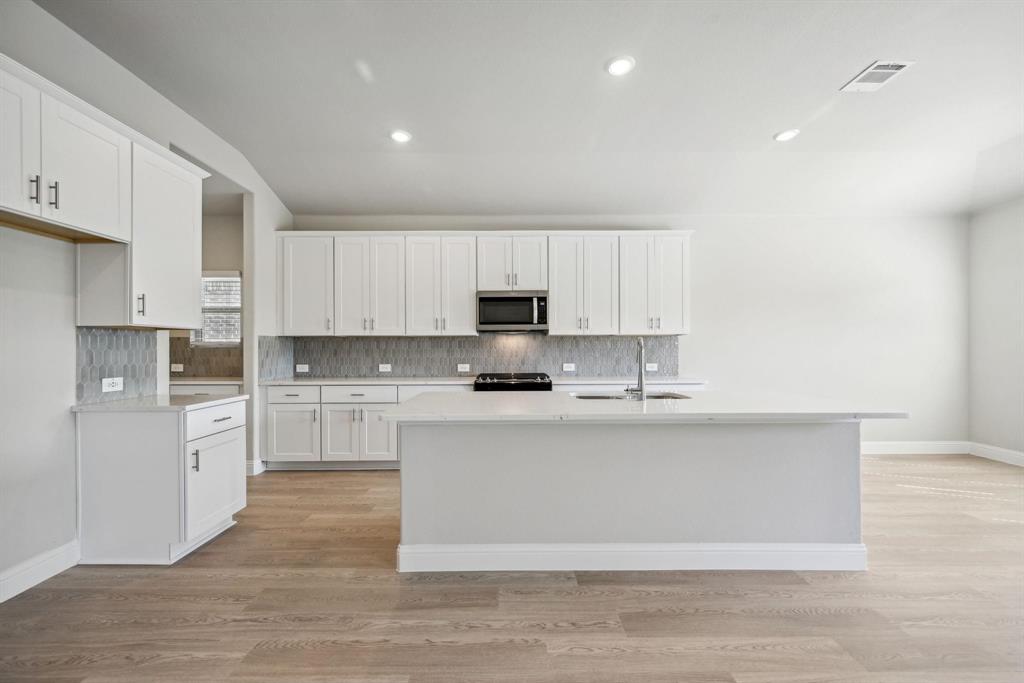 Lakehaven - Residential