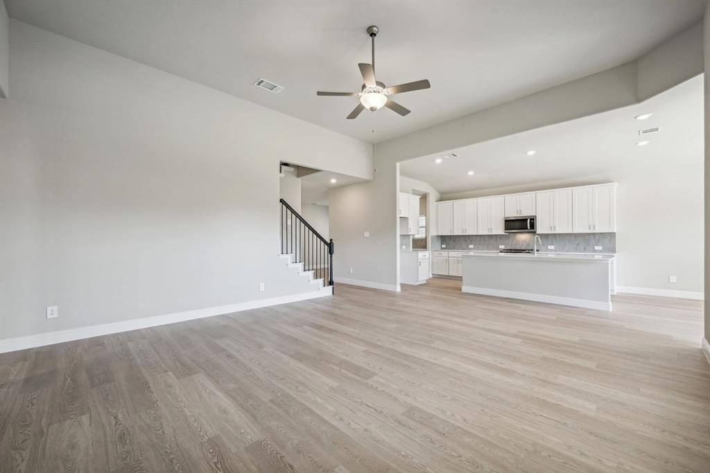 Lakehaven - Residential