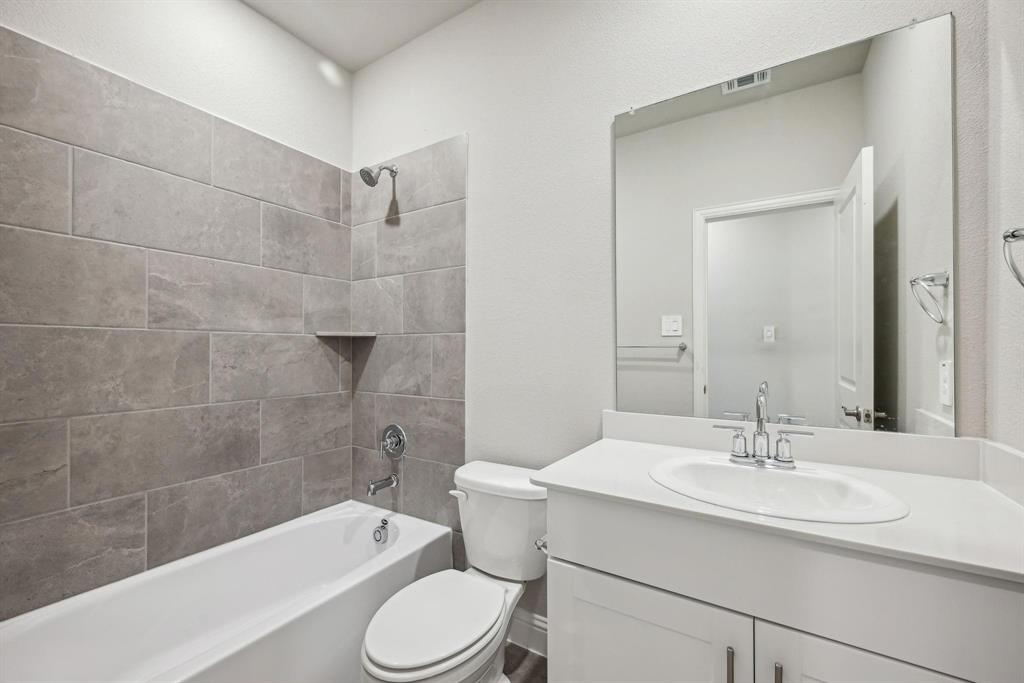 Lakehaven - Residential